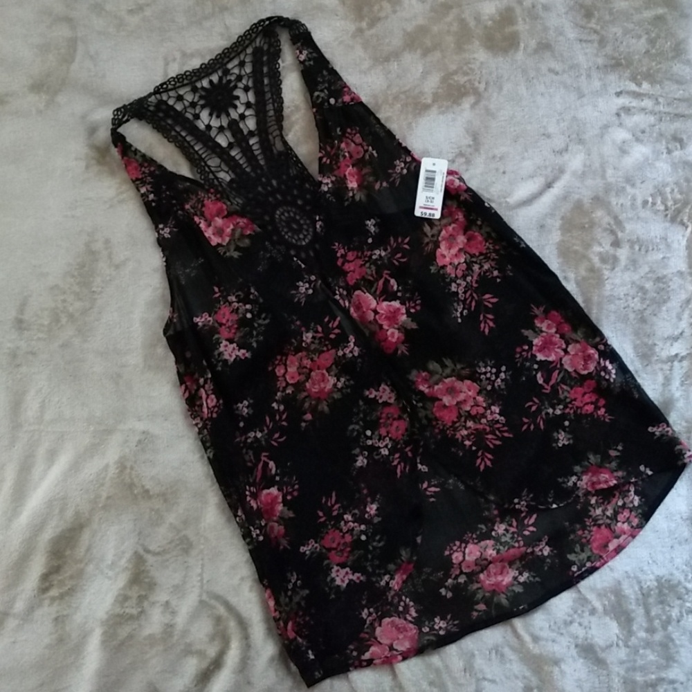 Floral Vest with Lace Back NWT